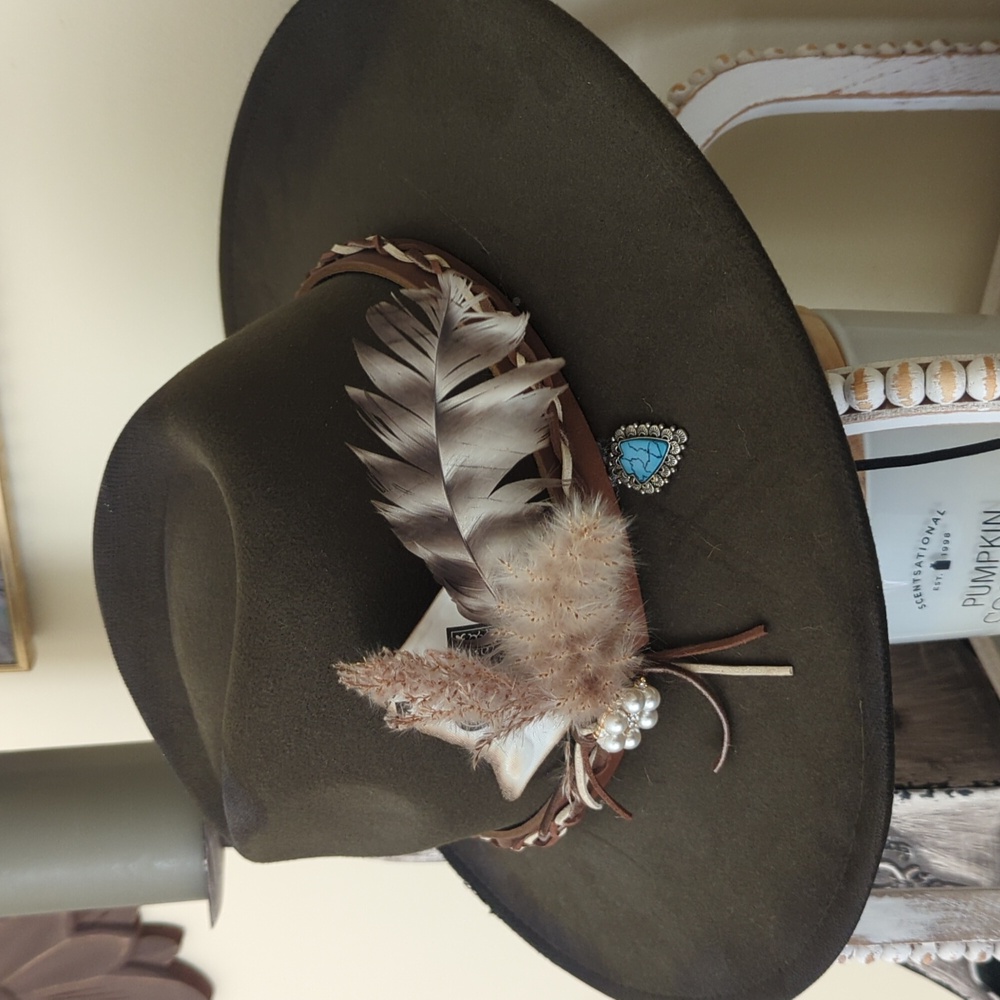 Western Style Hat - Picture 3 of 10